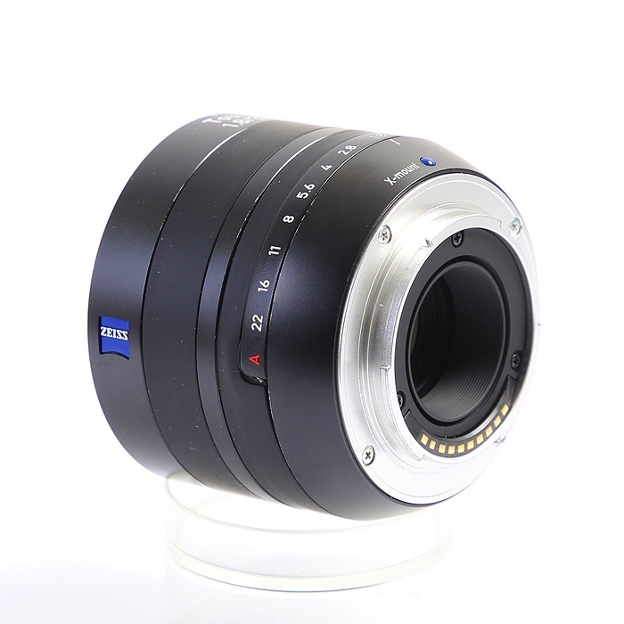 ツアイス TOUIT 1.8/32 X-MOUNT