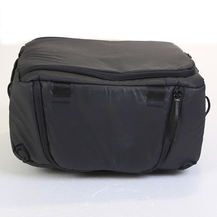 ピークデザイン カメラキューブ ミディアム