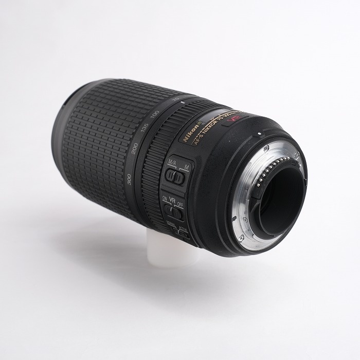 ニコン AF-S VR 70-300/4.5-5.6G IF-ED