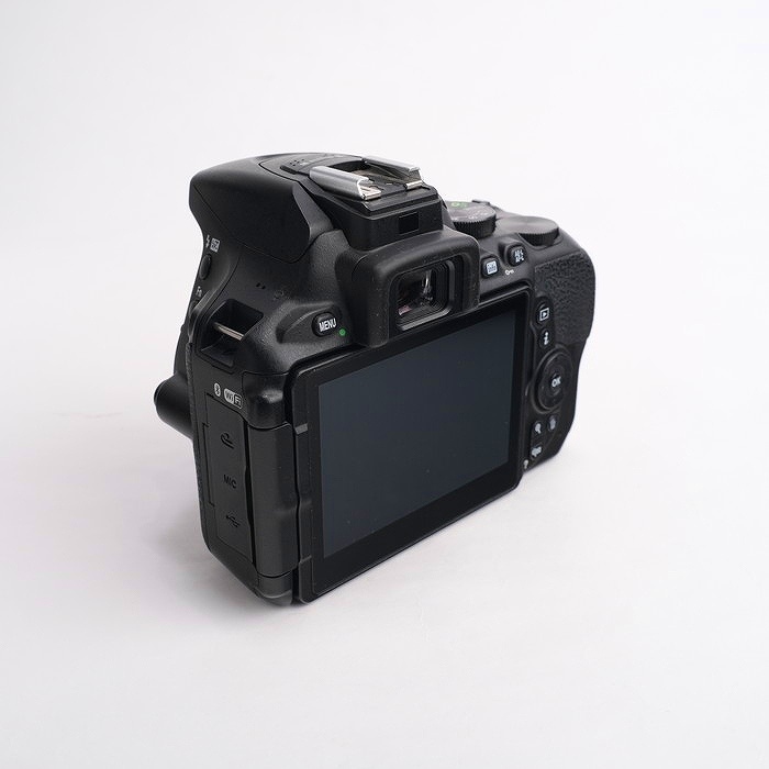 ニコン D5600 ボディ