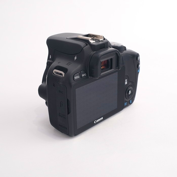 キヤノン EOS 100D （KISS X7海外モデル）