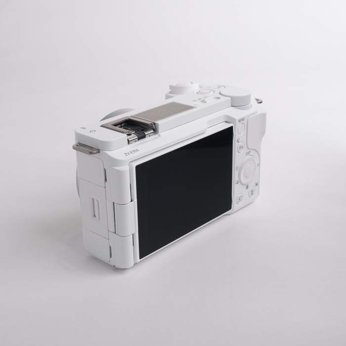 ソニー VLOGCAM ZV-E10M2 ボディ ホワイト