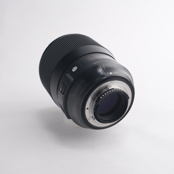 シグマ 135/1.8 DG HSM ART ニコンFマウント用