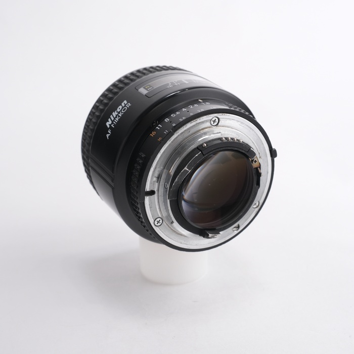 ニコン AI AF 85/1.8D