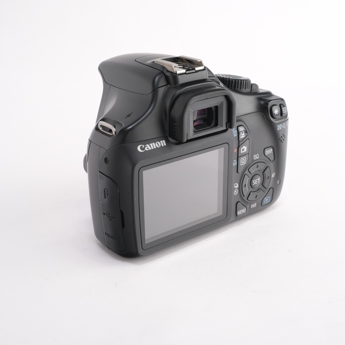 キヤノン EOS 1100D (KISS X50) ボディ