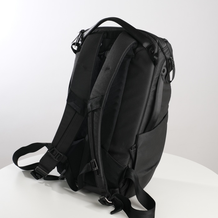ピークデザイン BEDB-20-BK-2 エブリデイバックパック20L ブラック