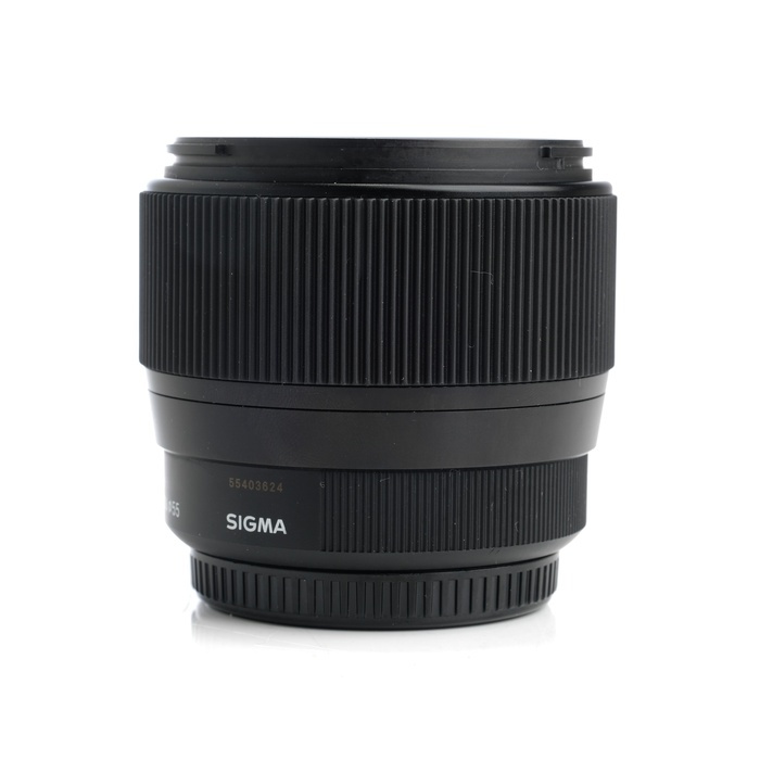 シグマ 56/1.4 DC DN CONTEMPORARY マイクロフオーサーズ