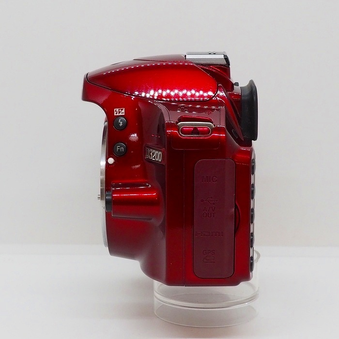 ニコン D3200 ボデイ レツド