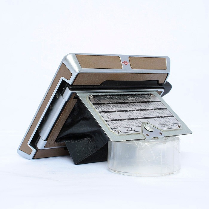 リンホフ レボルビング・バック