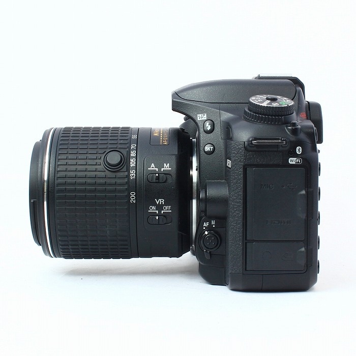 ニコン D7500 18-140VR レンズキツト（2017.6発売）