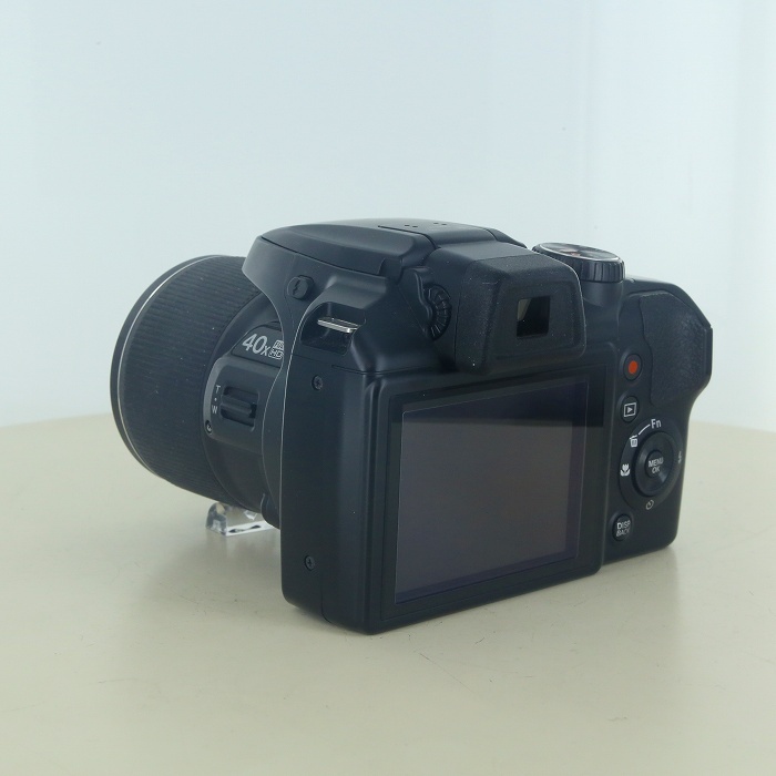 フジフイルム FinePix S8200[CMOS/SD]