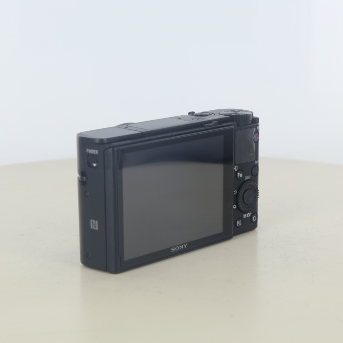 ソニー Cyber-shot DSC-RX100M3(アタッチメントグリップ付)