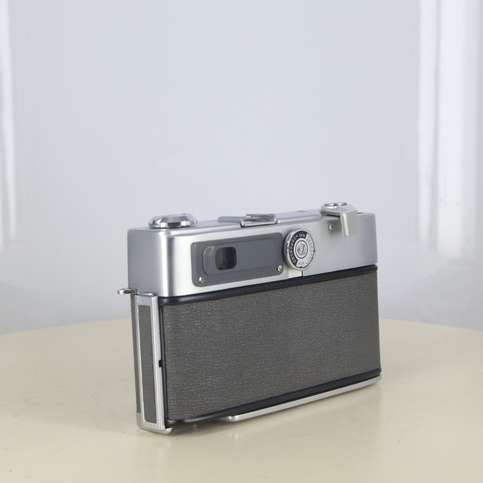 ミノルタ 初代HI-MATIC(ROKKOR-PF 45/2)