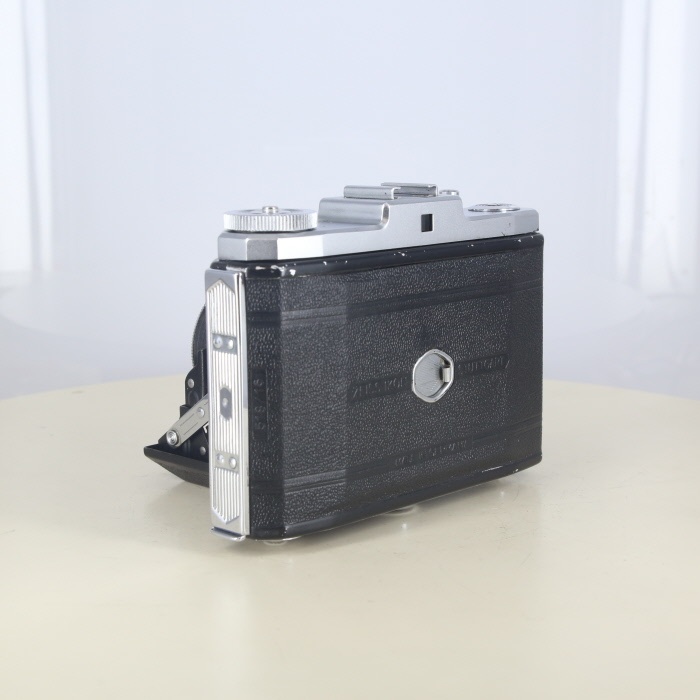 ツアイスイコン NETTAR 518/16 (NovarAnastigmat75/6.3)