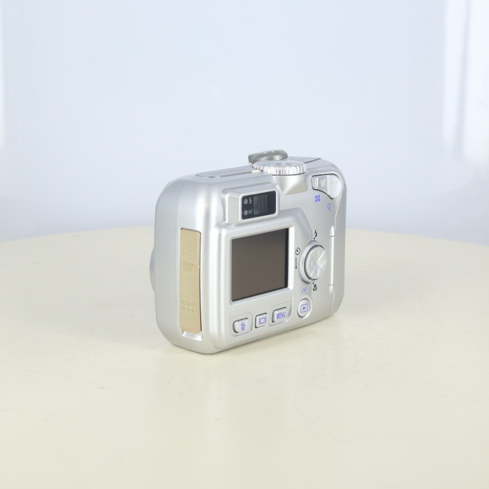 ニコン COOLPIX 3100