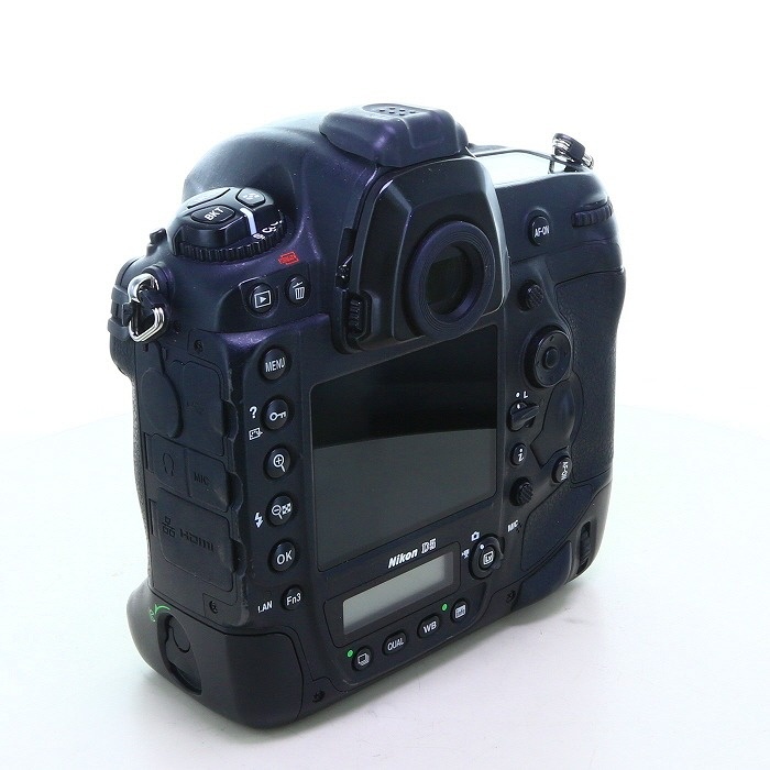 ニコン D5 ボデイ(XQD-TYPE)
