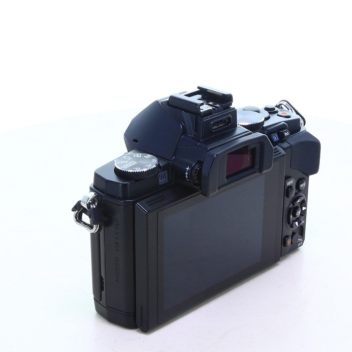 オリンパス OM-D E-M5 ボデイ ブラツク