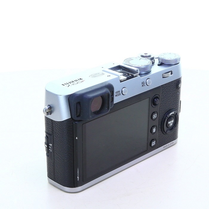 フジフイルム X100F シルバー