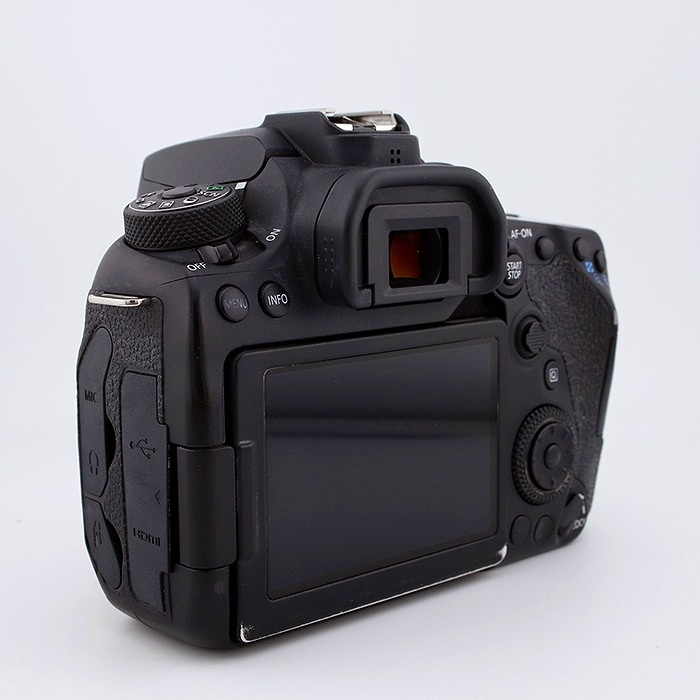 キヤノン EOS 90D ボデイ