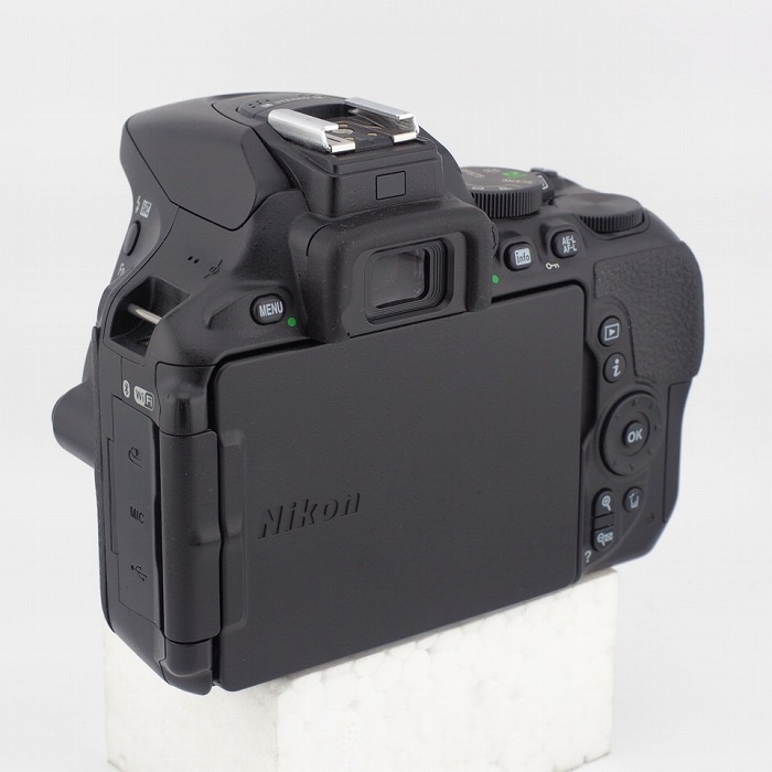 ニコン D5600 ボデイ