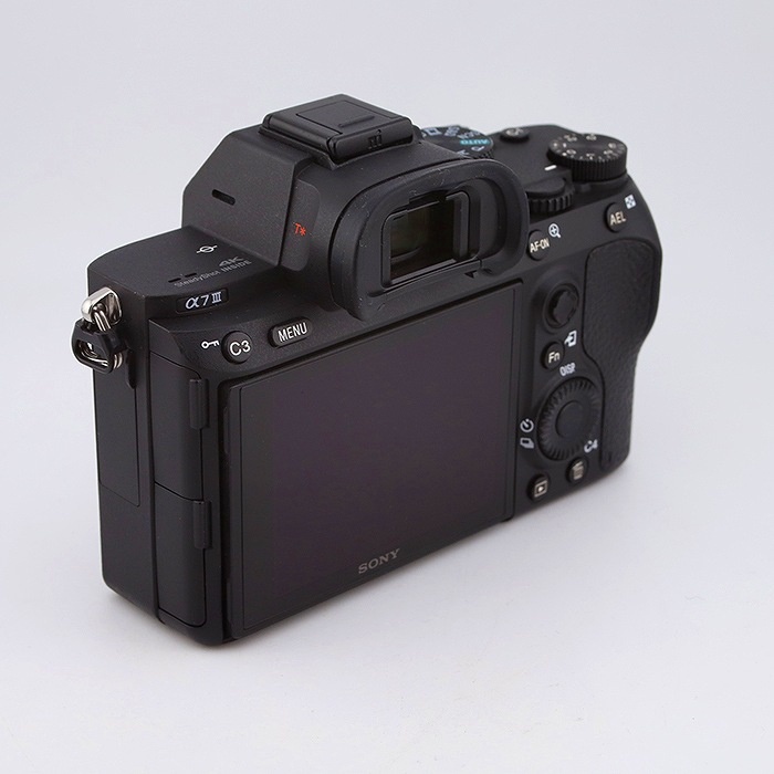 ソニー α7 III (ILCE-7M3 ) ボディ