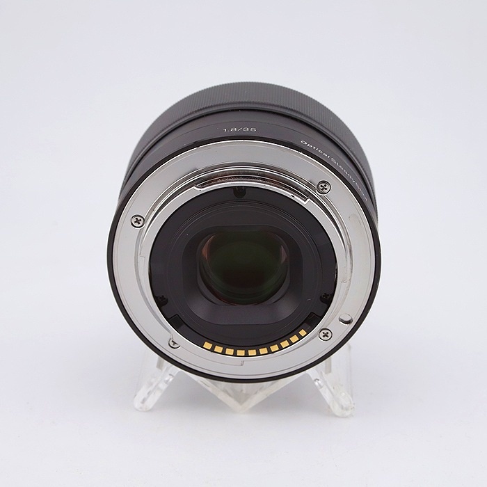 ソニー E35/F1.8 OSS