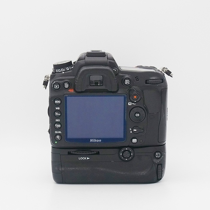 ニコン D7000+MB-D11