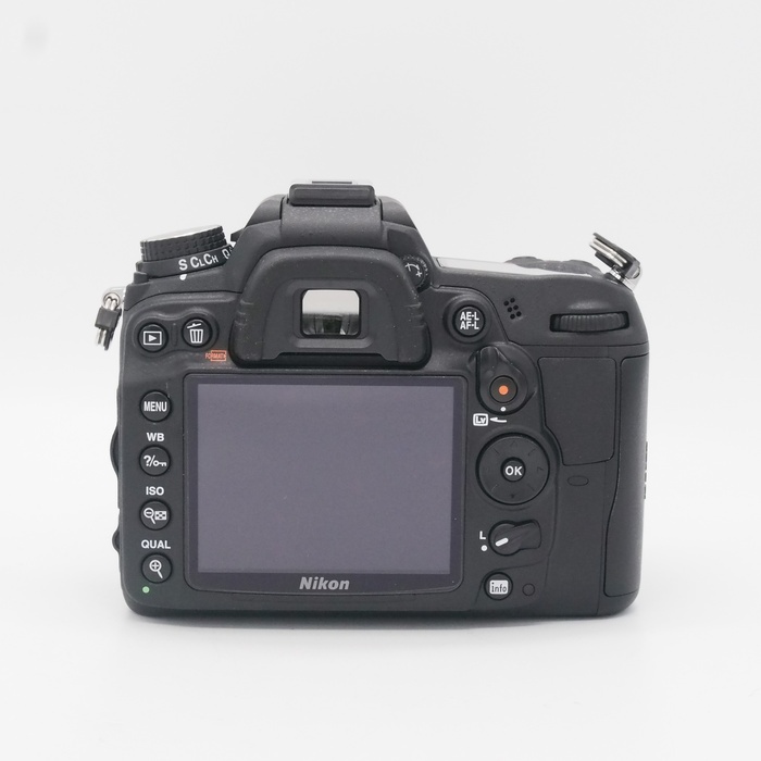 ニコン D7000