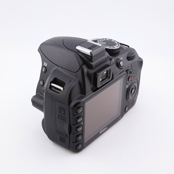 ニコン D3100