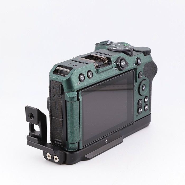 ニコン Z 30 ボデイ+SmallRig Z 30用 ベースプレート(SR3857)