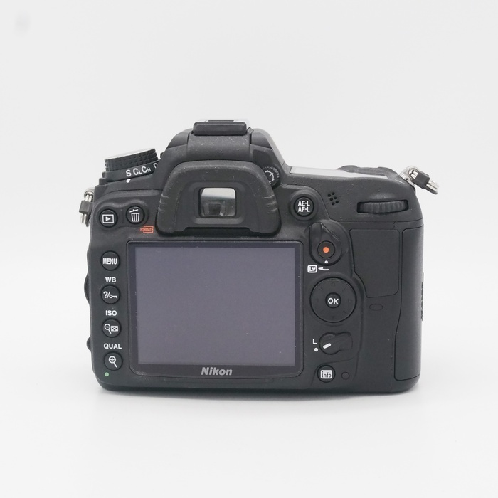 ニコン D7000