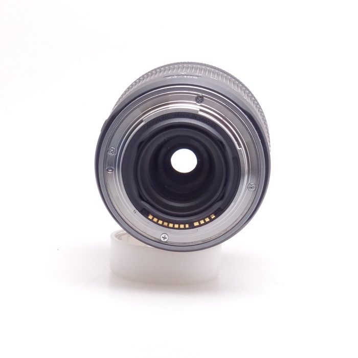 キヤノン RF24-105/F4-7.1 IS STM