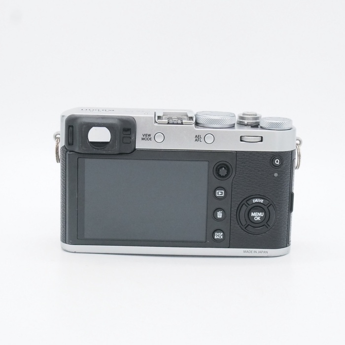 フジフイルム X100F-S シルバー ※充電器無し