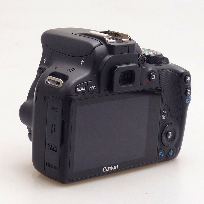 キヤノン EOS KISS X7 ボデイ