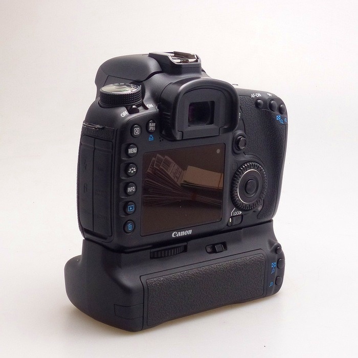 キヤノン EOS 7D+BG-E7