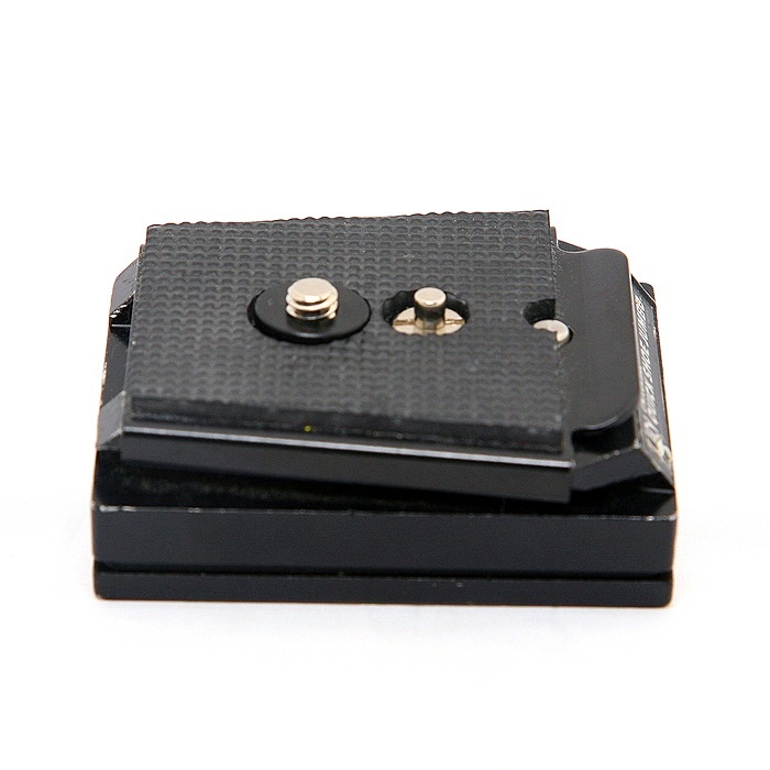 UN UNX-5756 ユニバーサルクイツクシユーP