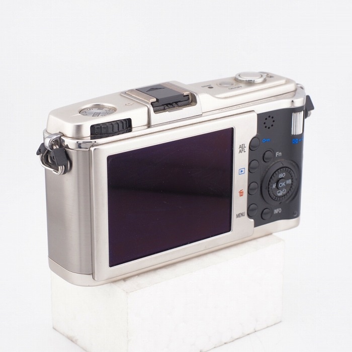 オリンパス E-P1 シルバー