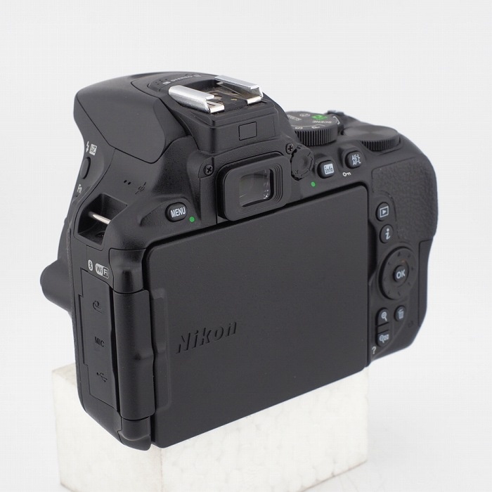 ニコン D5600