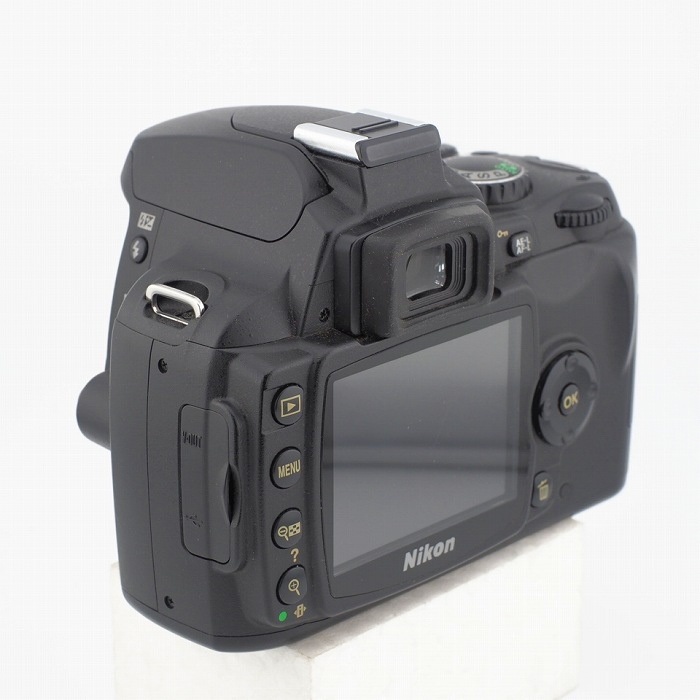 ニコン D40