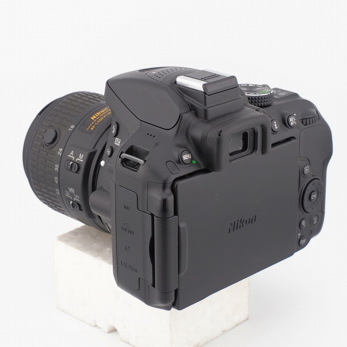ニコン D5300 18-55VR2 レンズキツト ブラツク