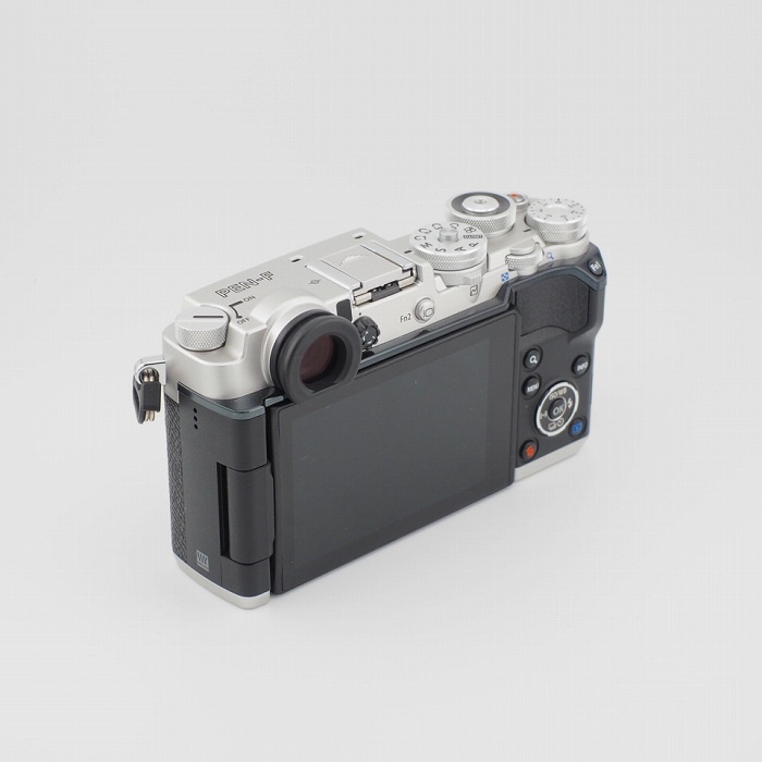 オリンパス PEN-F ボデイ シルバー