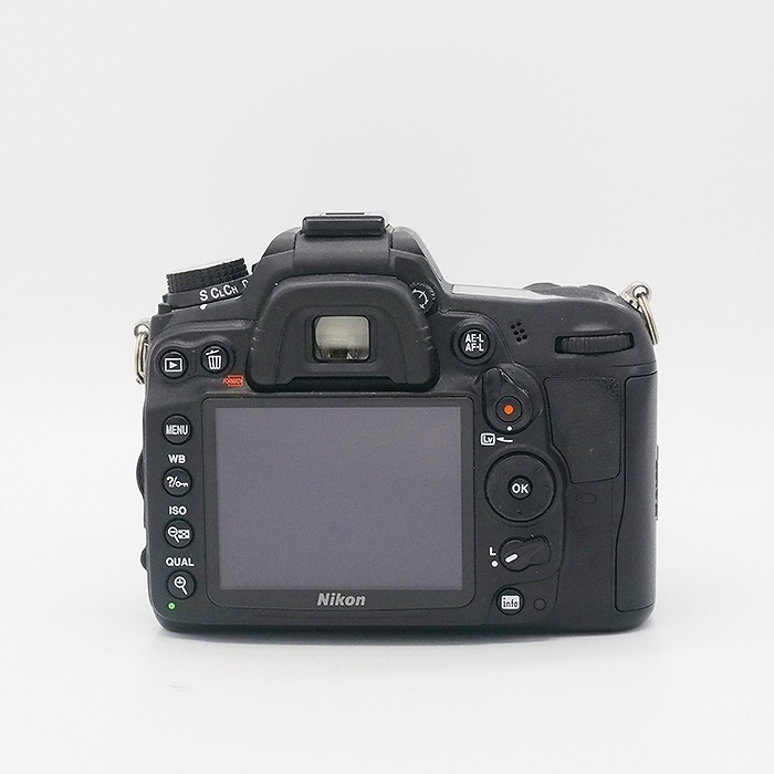 ニコン D7000 18-105VR キツト
