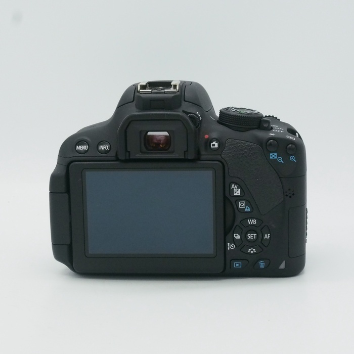 キヤノン EOS KISS X7I