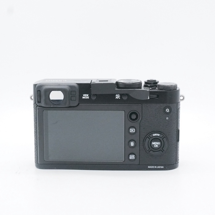 フジフイルム X100F-B