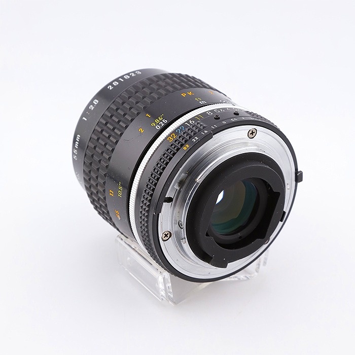 ニコン Ai Micro-Nikkor 55mm F2.8S