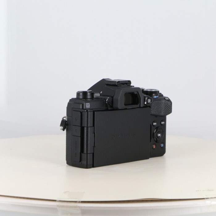 オリンパス OM-D E-M5 MARK3 ボデイ ブラツク