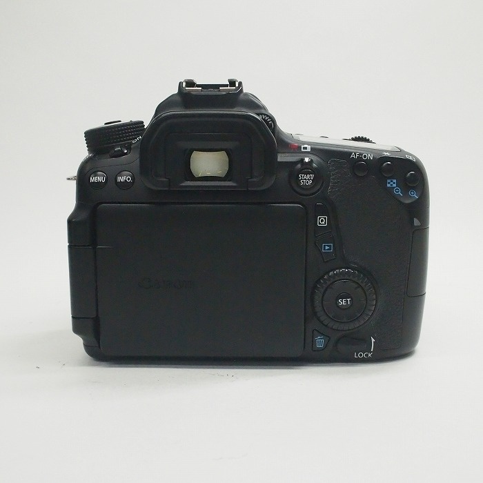 キヤノン EOS 70D/EF-S18-135IS STM レンズキツト