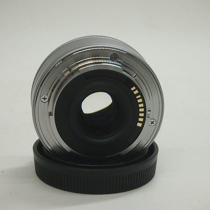 キヤノン EF-M22/2 STM シルバー
