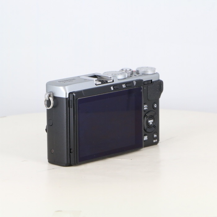 フジフイルム X70 シルバー
