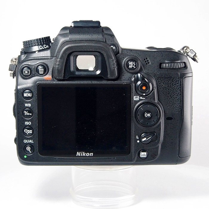 ニコン D7000